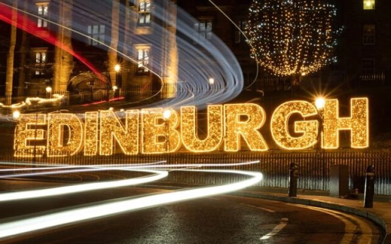Edinburgh Magical Christmas Tour and Experience
