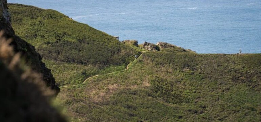 Morwenstow Electric Bike Coastal Adventure-17