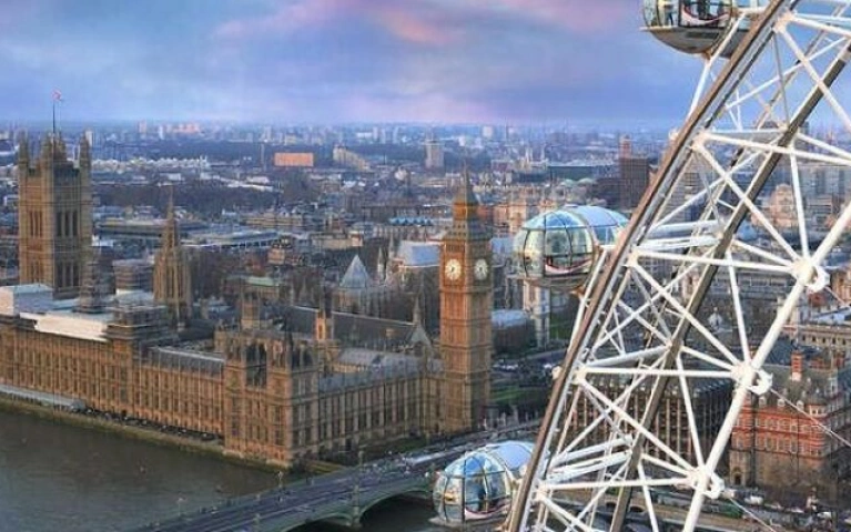 London Luxury Chauffeured Tour Experience