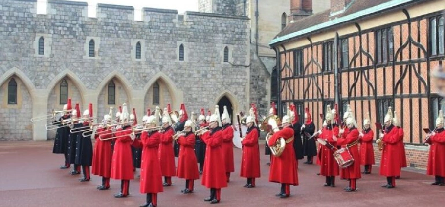London Panoramic Car Tour and Windsor Castle-8