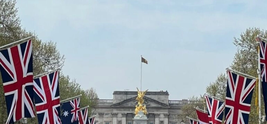 London Grand Tour with Private Chauffeur-18
