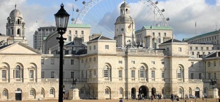 London Grand Tour with Private Chauffeur-25