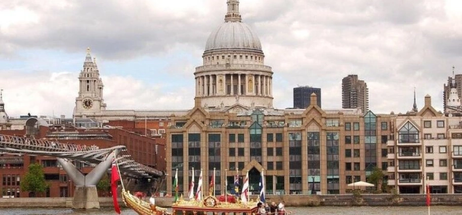 London Grand Tour with Private Chauffeur-16