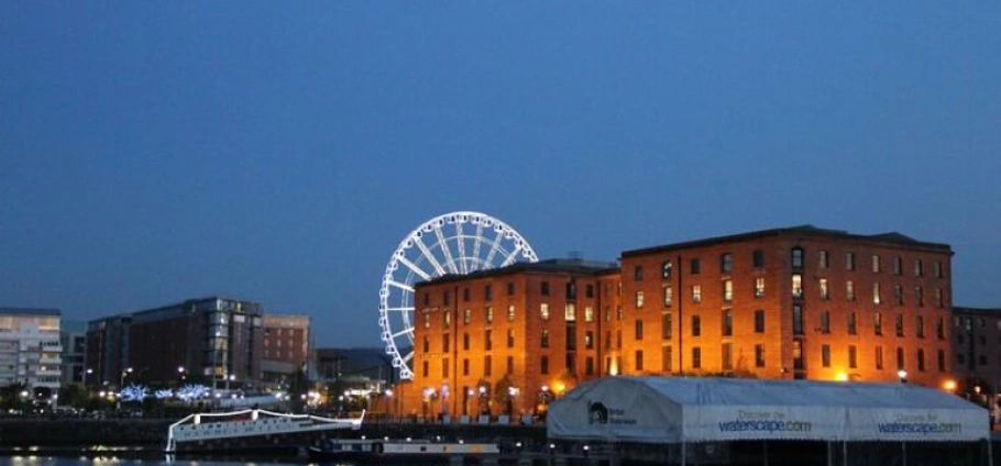 Liverpool Private City Tour Experience-12