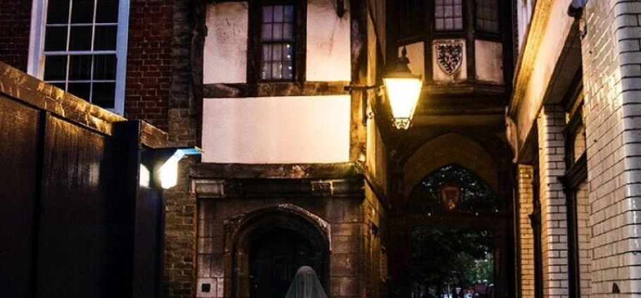 London Paranormal Walking and Ghost Tour-4