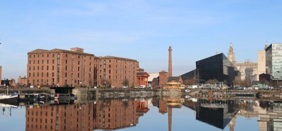 Liverpool Beatles Walking Tour Experience-3