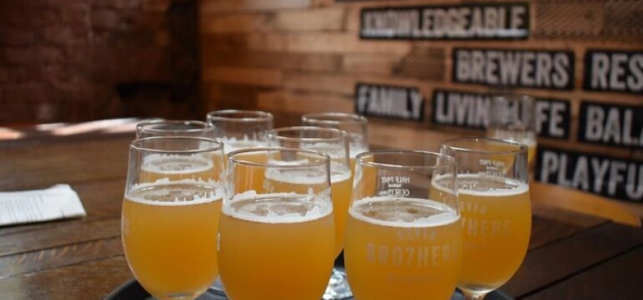 Edinburgh Craft Beer Tasting Tour Experience-1