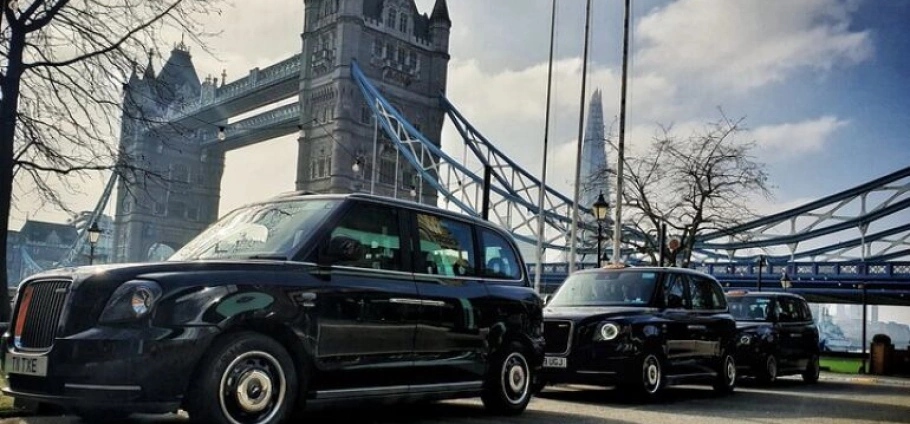 London Black Cab Historical Tour Experience-5