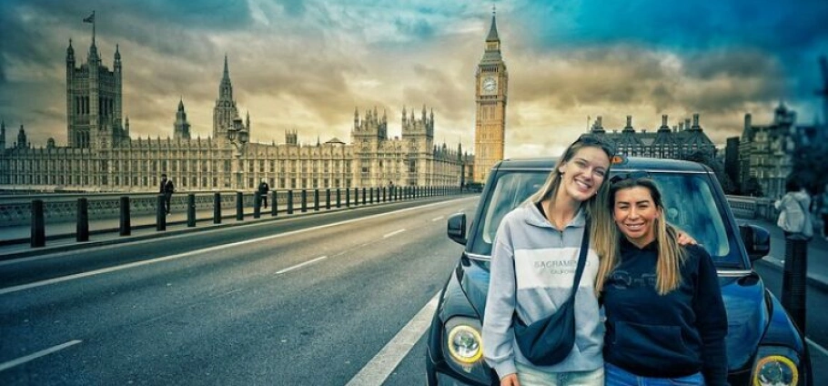 London Black Cab Sightseeing Experience-14
