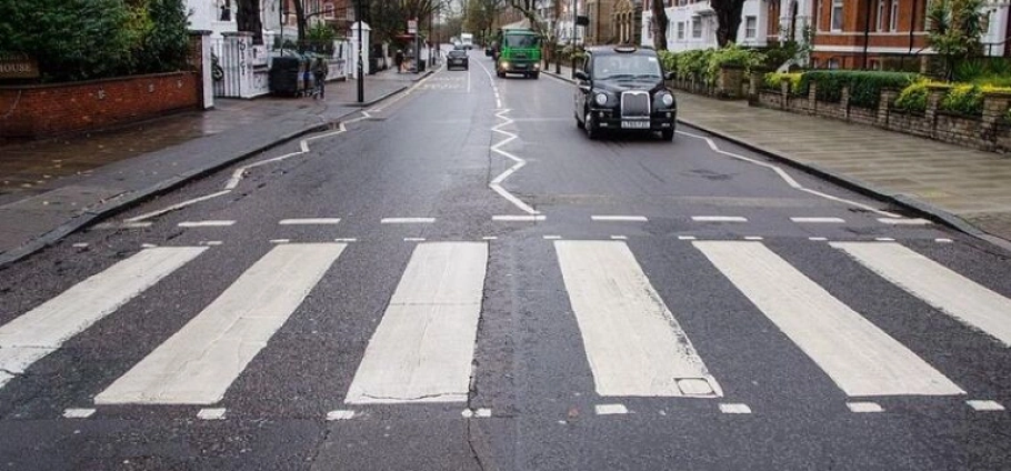 London Beatles History and Music Tour-1