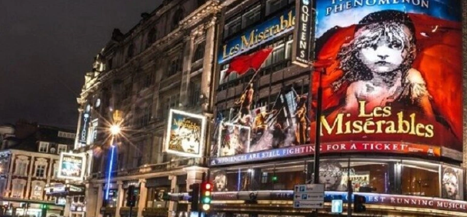 London Nightlife and Culture Walking Tour-7
