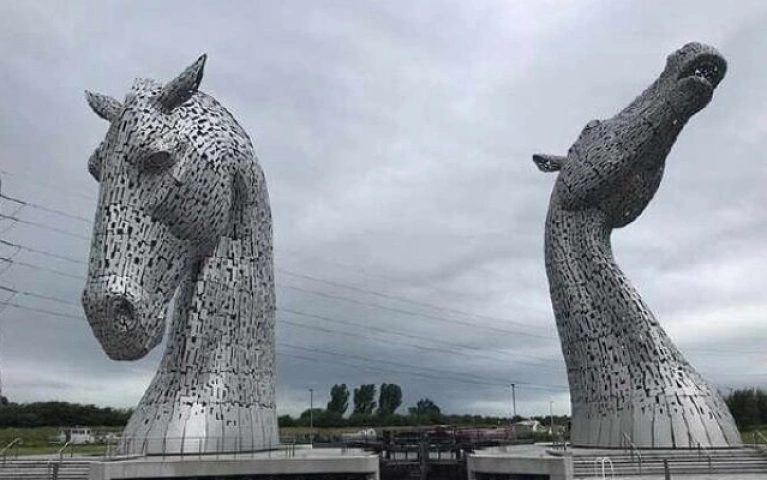 Edinburgh Scenic Adventure and Cultural Tour