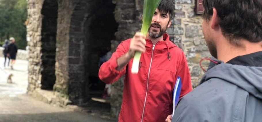St Davids Hilarious Comedy Walking Tour-3