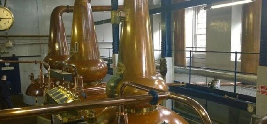 Edinburgh Whisky Tasting and Castle Tour-9