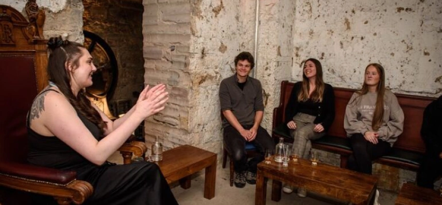 Edinburgh Underground Whisky Tasting Experience-9