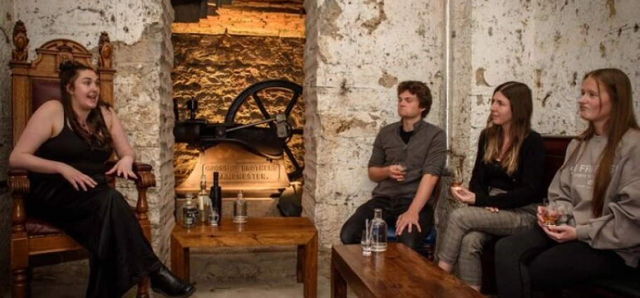 Edinburgh Underground Whisky Tasting Experience-8