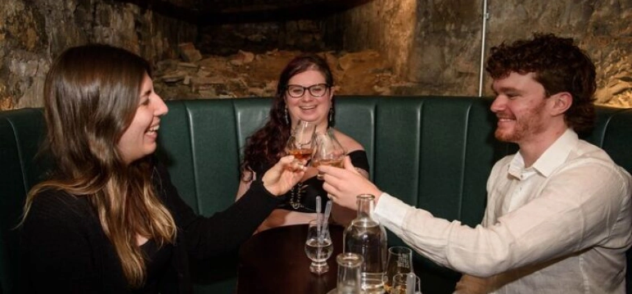 Edinburgh Underground Whisky Tasting Experience-2