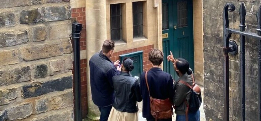 London Outdoor Mystery and Adventure Hunt-11