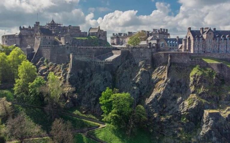 Edinburgh Castle Guided History Experience