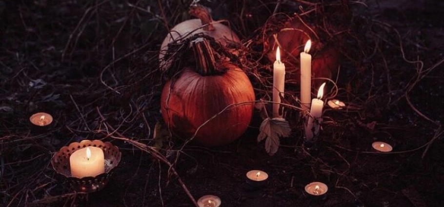 Edinburgh Halloween History and Mystery Tour-3