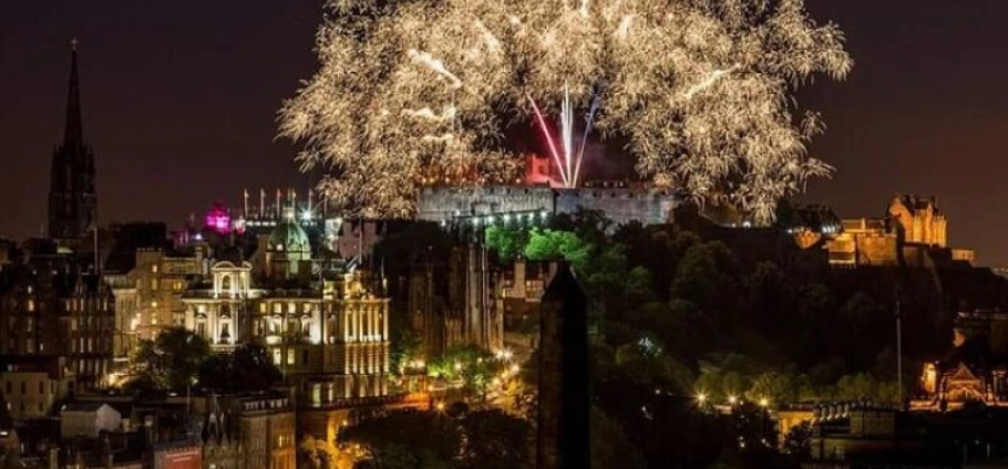 Edinburgh Castle and Royal Military Tattoo-13