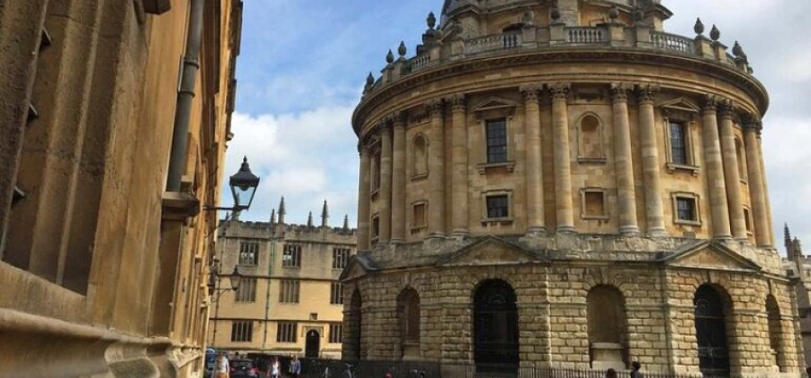 Oxford Historical Walking Tour with John Clare-8