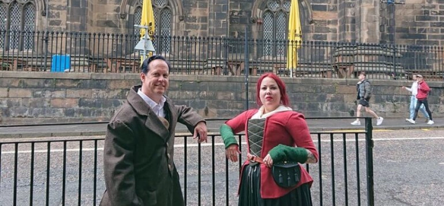 Edinburgh Historical Walking Tour Experience-2
