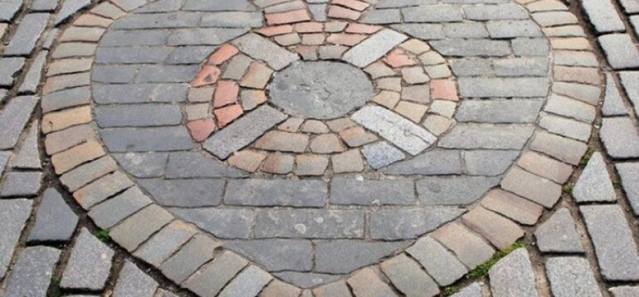Edinburgh Historical Walking Tour Experience-6