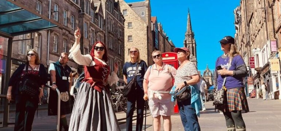 Edinburgh Witches and Gothic History Tour-1