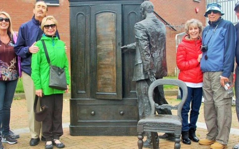 Belfast Guided City and Historical Tour