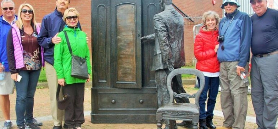 Belfast Culture and History Taxi Tour-1