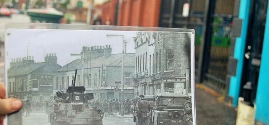 Belfast Culture and History Taxi Tour-8