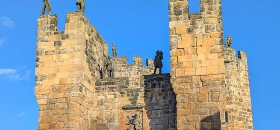 Northumberland Castle and Coastal Adventure-3