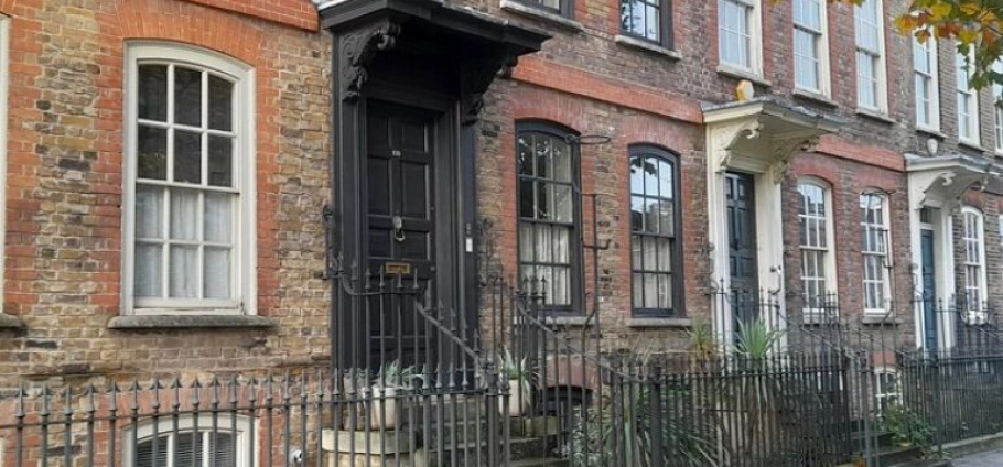 Whitechapel Women's History Guided Tour-2