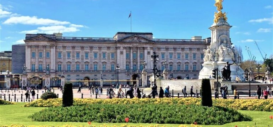 London Royal Residences Tour: Buckingham and Windsor-3