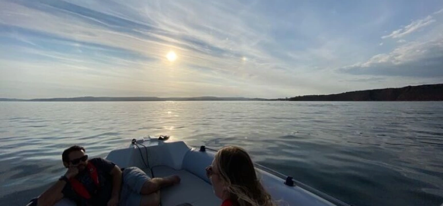 Exmouth Luxury Coastal Boat Tour Experience-15