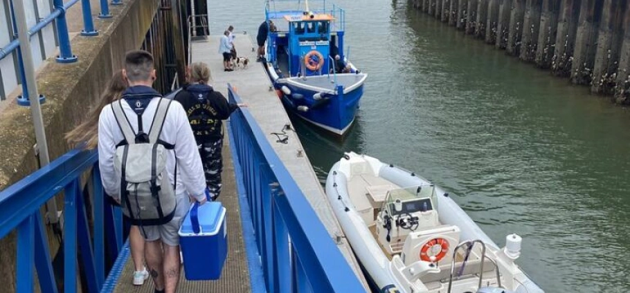 Exmouth Luxury Coastal Boat Tour Experience-22