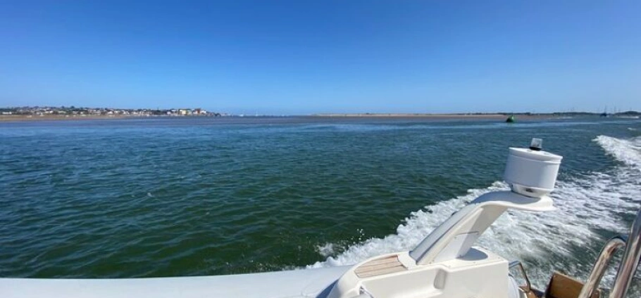 Exmouth Luxury RIB Cruise and Estuary Tour-6