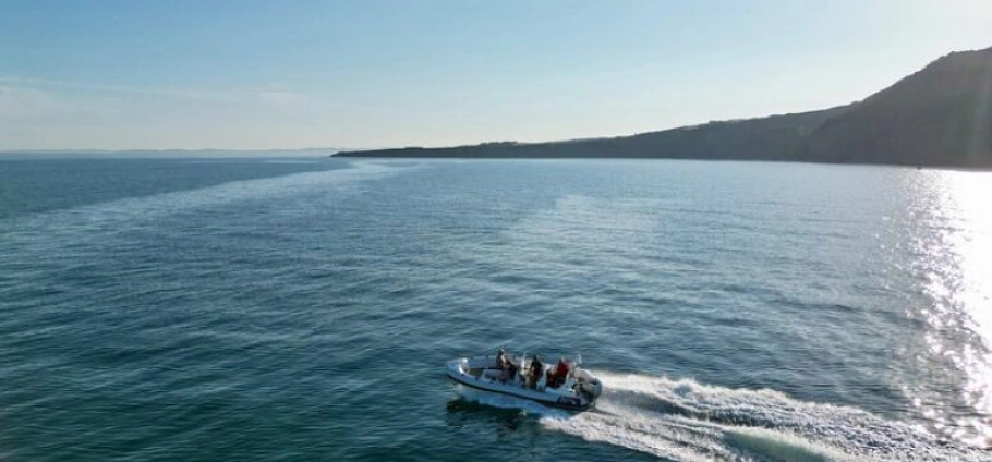 Exmouth Luxury RIB Cruise and Estuary Tour-19
