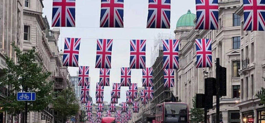 London Hidden Gems Walking Tour Experience-11