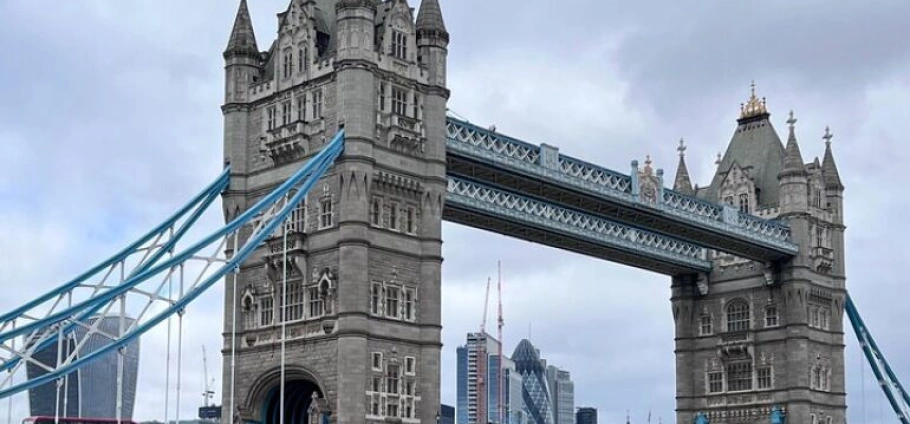 London Hidden Gems Walking Tour Experience-9