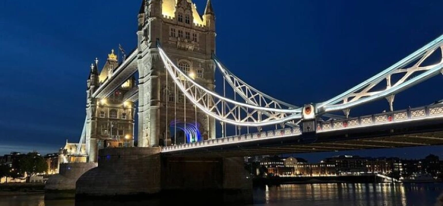 London Historical Walking Tour Experience-10