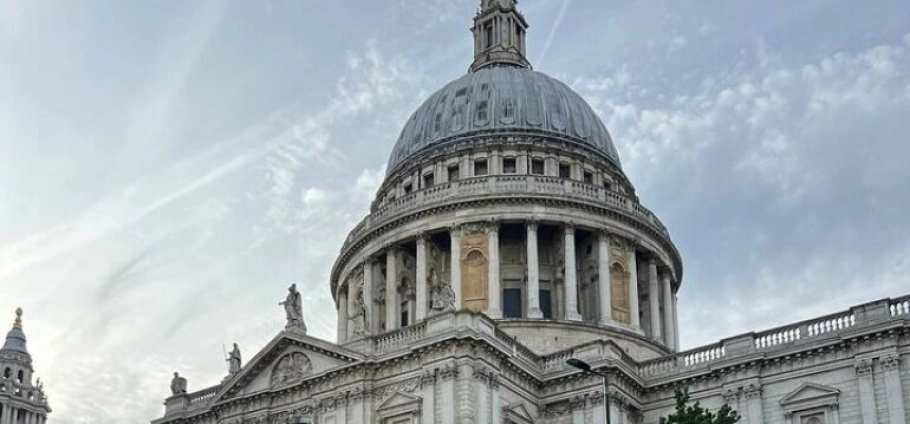 London Historical Walking Tour Experience-8