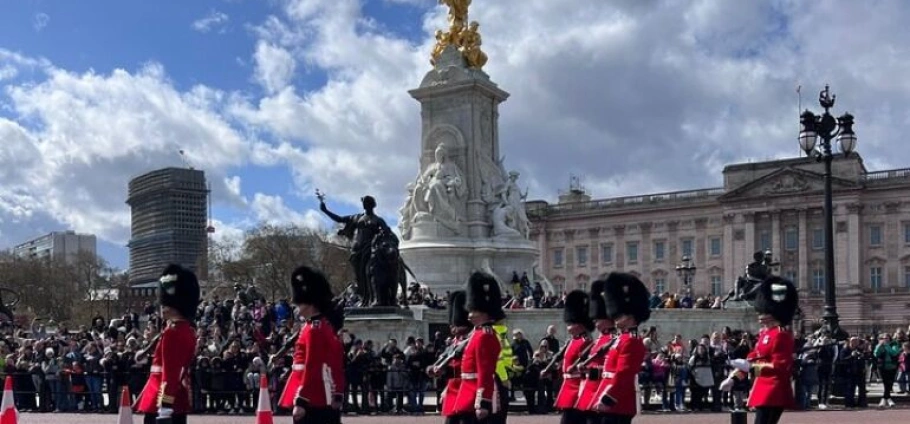 London Historical Walking Tour Experience-5