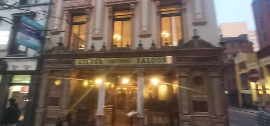 Belfast Historical and Political City Tour-3