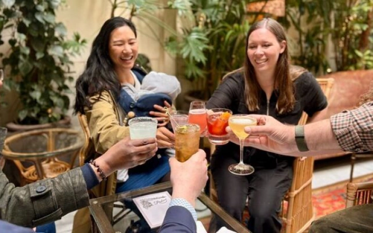 Covent Garden Guided Tour and Cocktail