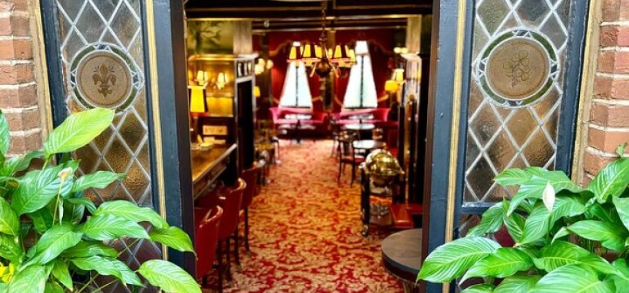 Covent Garden Guided Tour and Cocktail-9