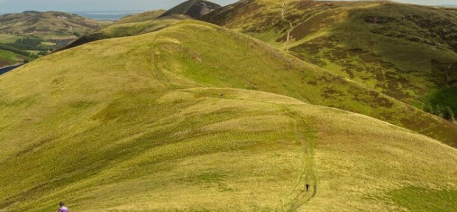 Edinburgh Pentland Hills Hiking Adventure-9