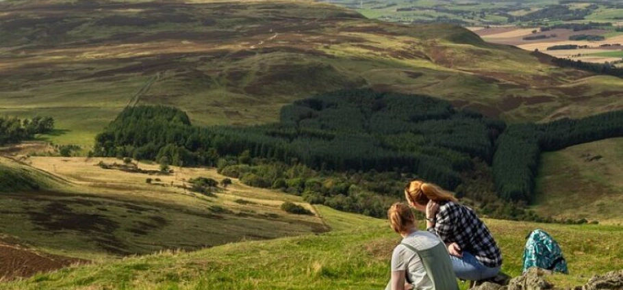 Edinburgh Pentland Hills Hiking Adventure-7