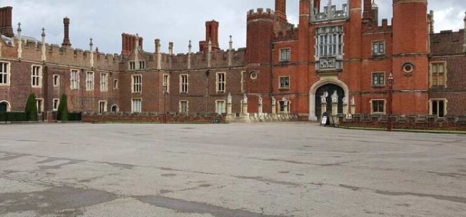 London Hampton Court Palace and Panoramic Tour-13